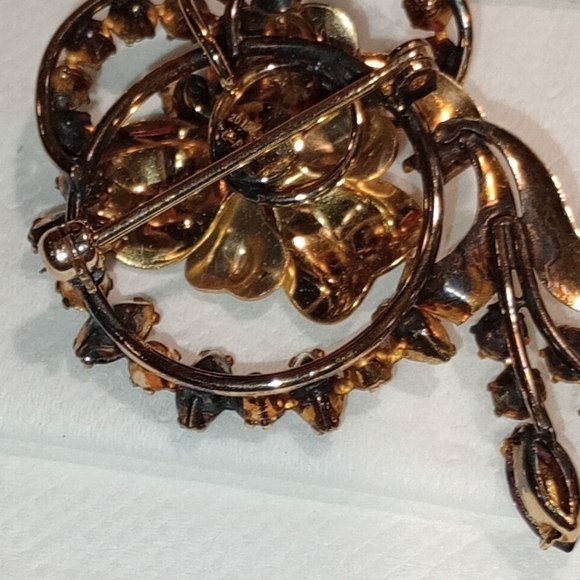 12k Gold Carl Art Enamel Brooch - Picture 6 of 16